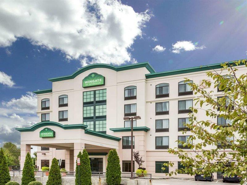 فندق Wingate By Wyndham Richmond شورت بومب المظهر الخارجي الصورة