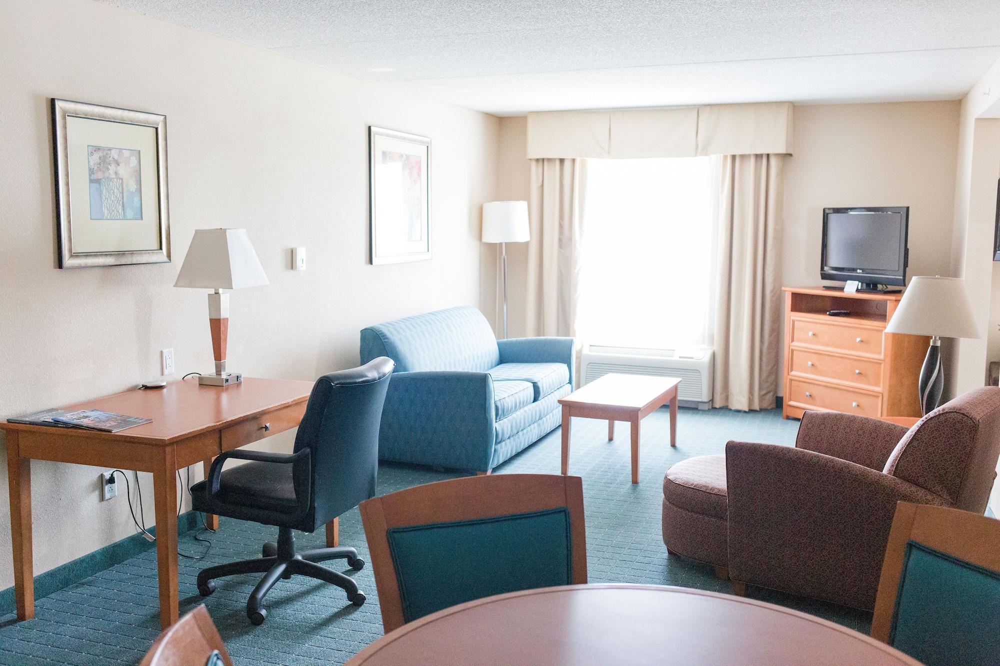 فندق Wingate By Wyndham Richmond شورت بومب المظهر الخارجي الصورة