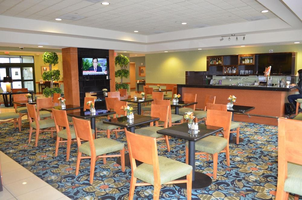 فندق Wingate By Wyndham Richmond شورت بومب المظهر الخارجي الصورة
