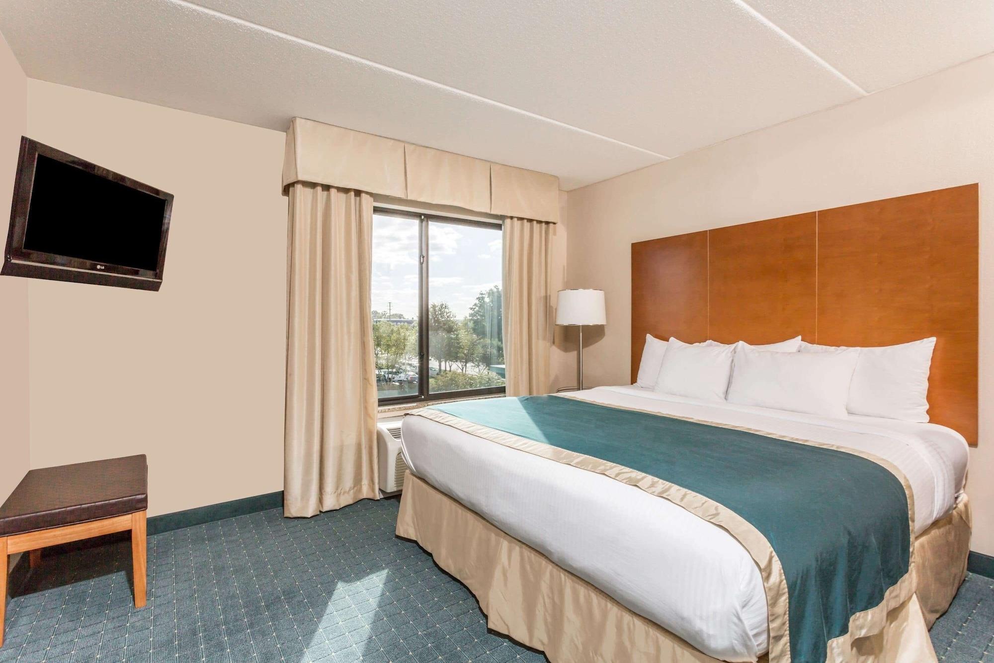 فندق Wingate By Wyndham Richmond شورت بومب المظهر الخارجي الصورة