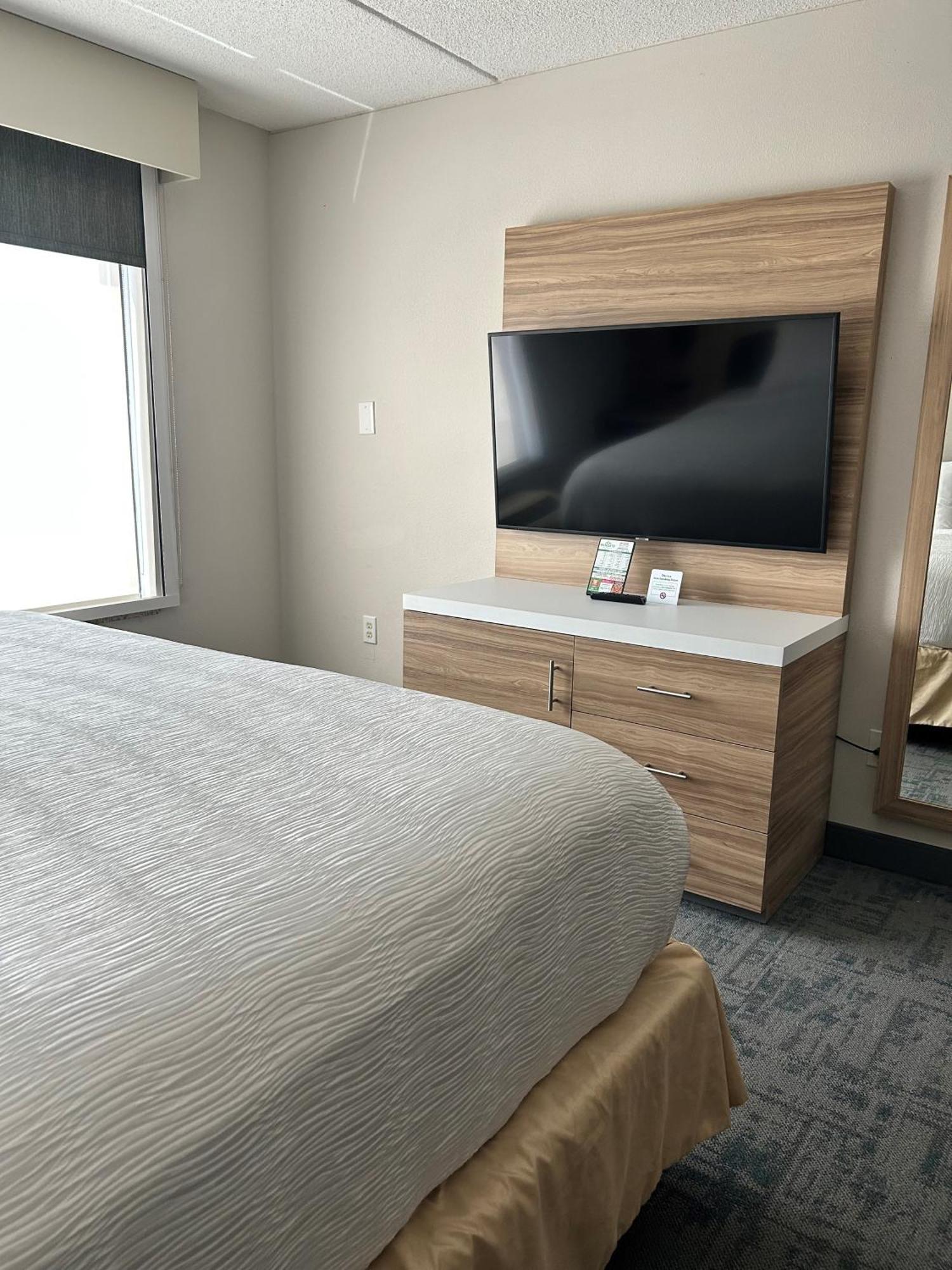 فندق Wingate By Wyndham Richmond شورت بومب المظهر الخارجي الصورة